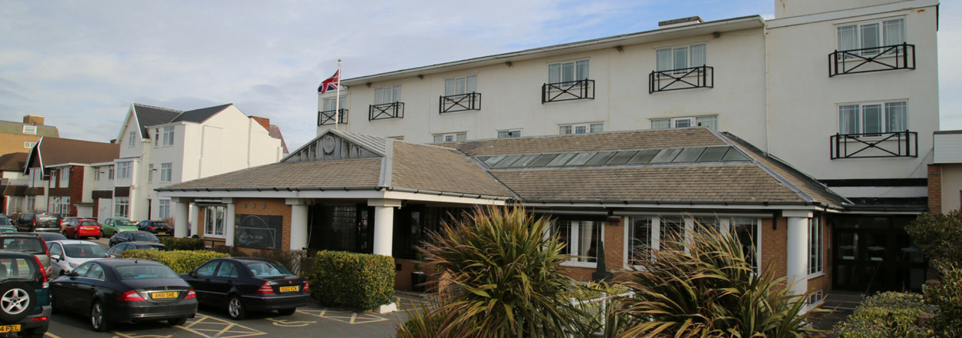 Hotel On The Prom At The Fernlea